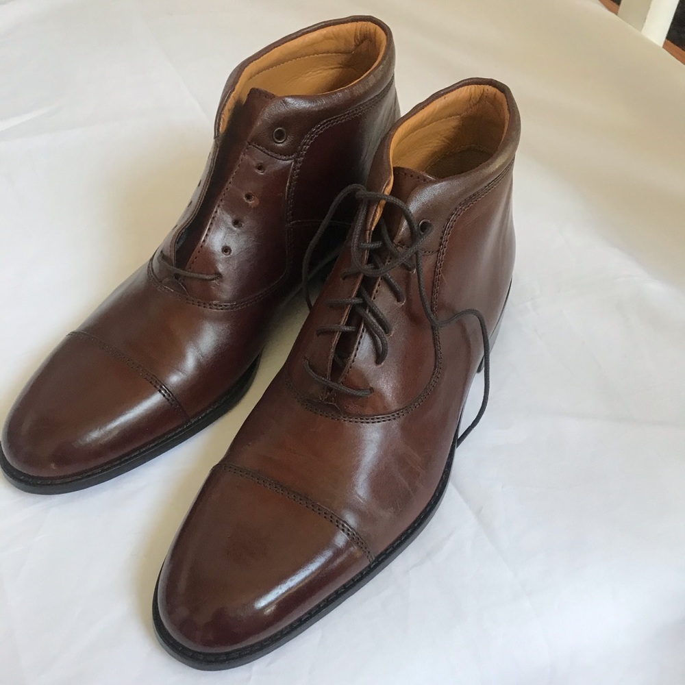 Men’s Johnston&Murphy dress shoe/boot